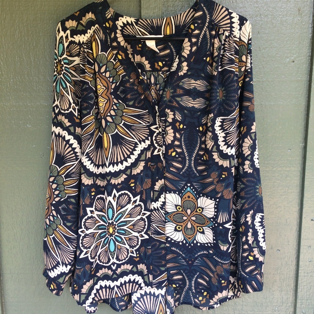Beautiful earth tone button down